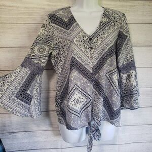 iZ Byer Medium purple Blue Blouse Flared 3/4 Sleeves boho blouse